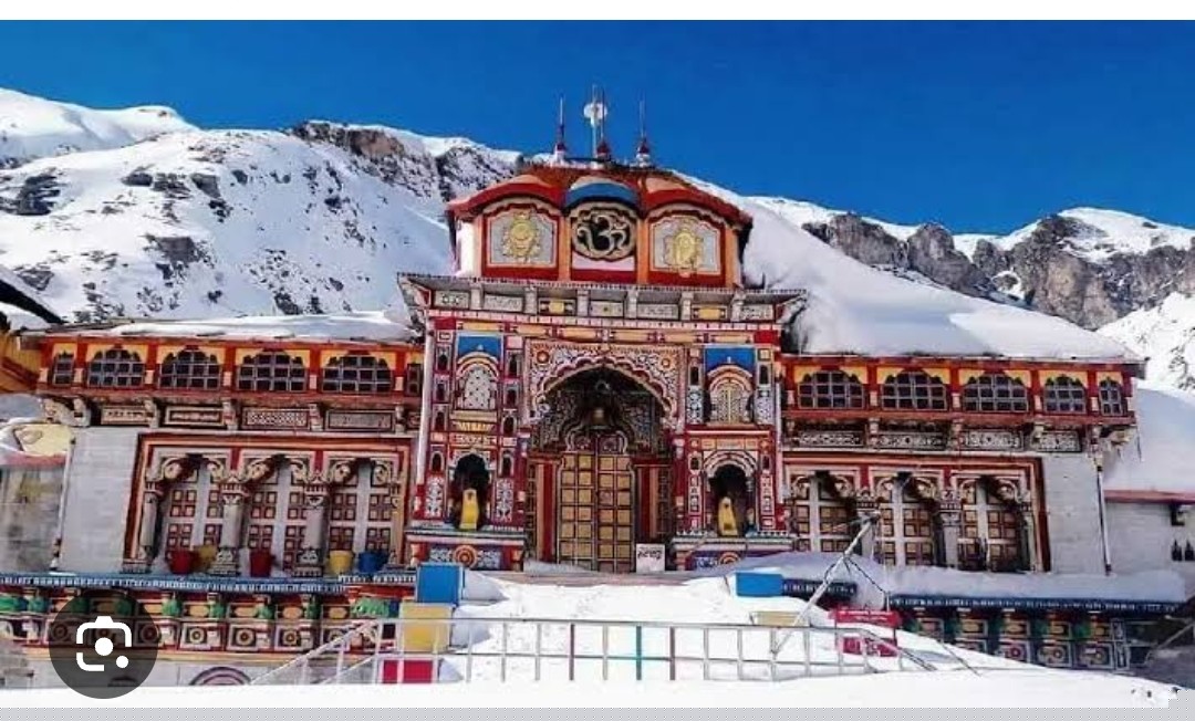 Varanasi to Chardham yatra 6sitter Artiga